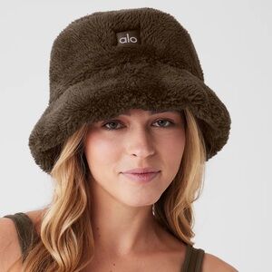 Alo Foxy Sherpa Hat